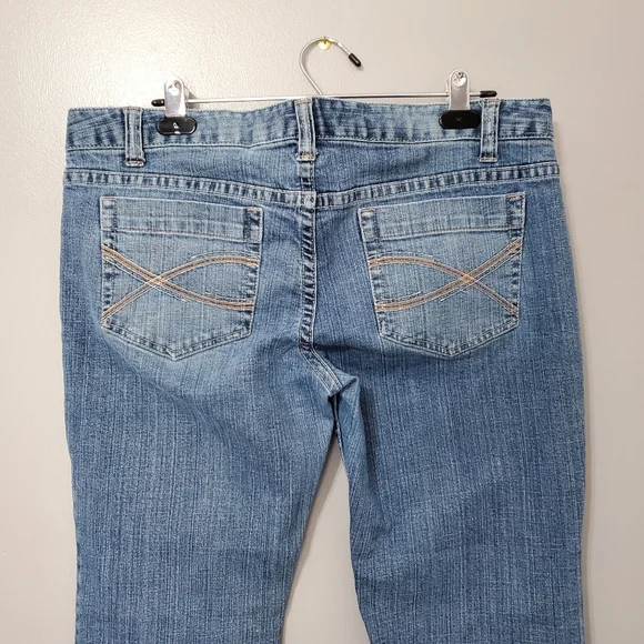 Vintage Aeropostale Hailey Skinny Flare Jeans Low Rise Size 13/14 Short - Picture 5 of 9